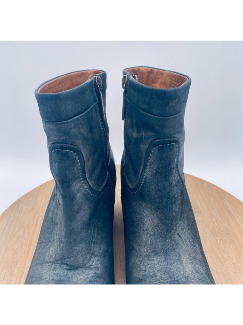 Donald Pliner Boots Womens 6 Gray Distressed Leather Ankle Booties Luxury Italy - Picture 4 of 10